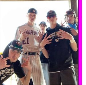 Meet your Posher, Dylan